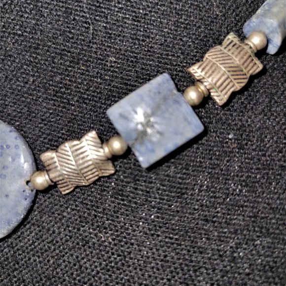 Vintage Gray Stone/Silver Choker Necklace - Picture 2 of 3